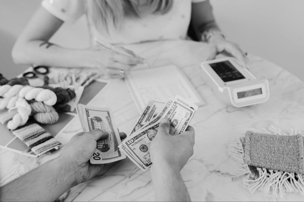 Finances and fees accountant