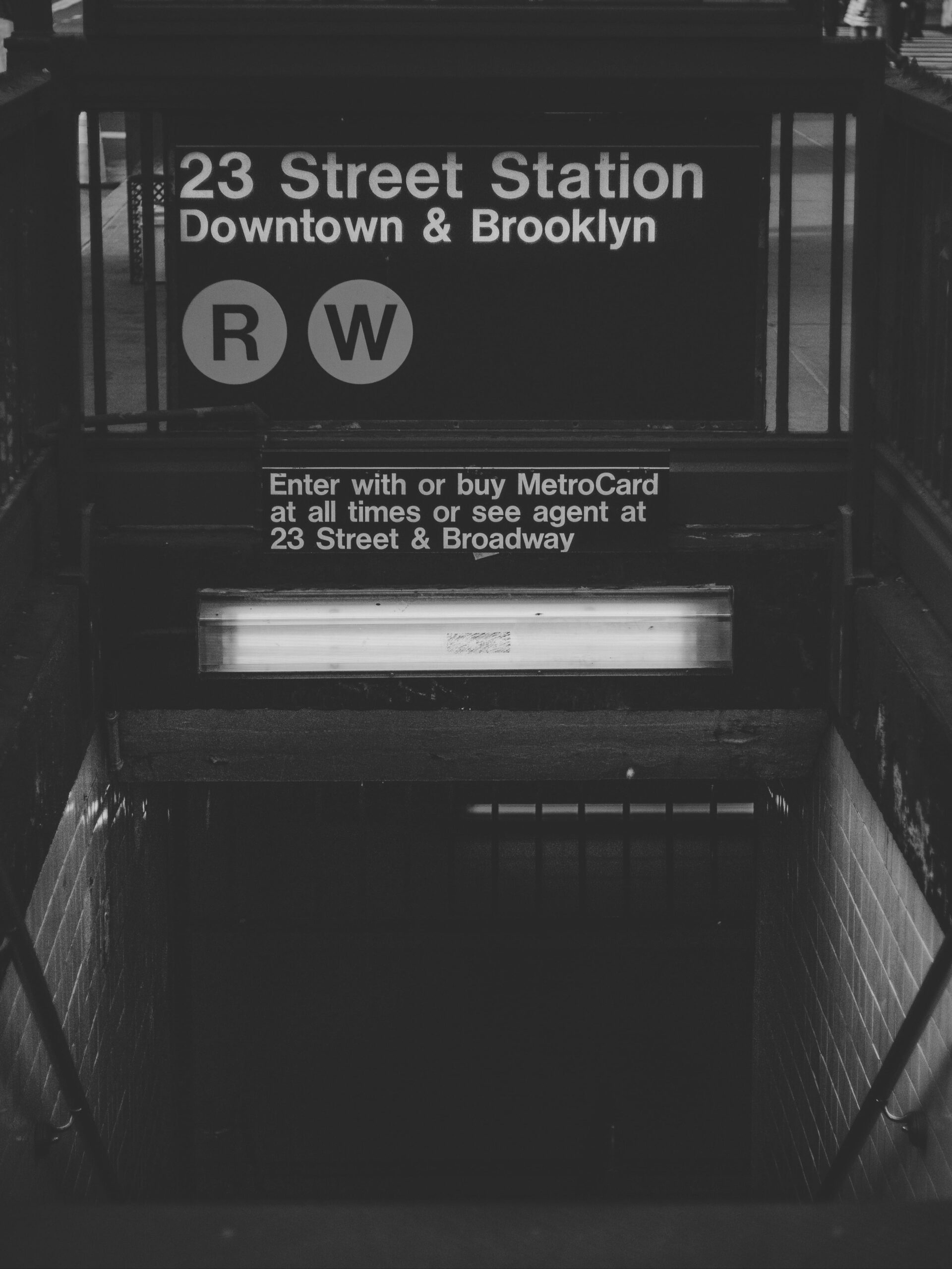 Train station near Brooklyn Subway
