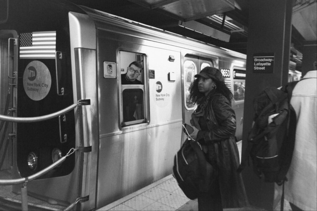 Transit system in NYC near Greene Avenue inside system