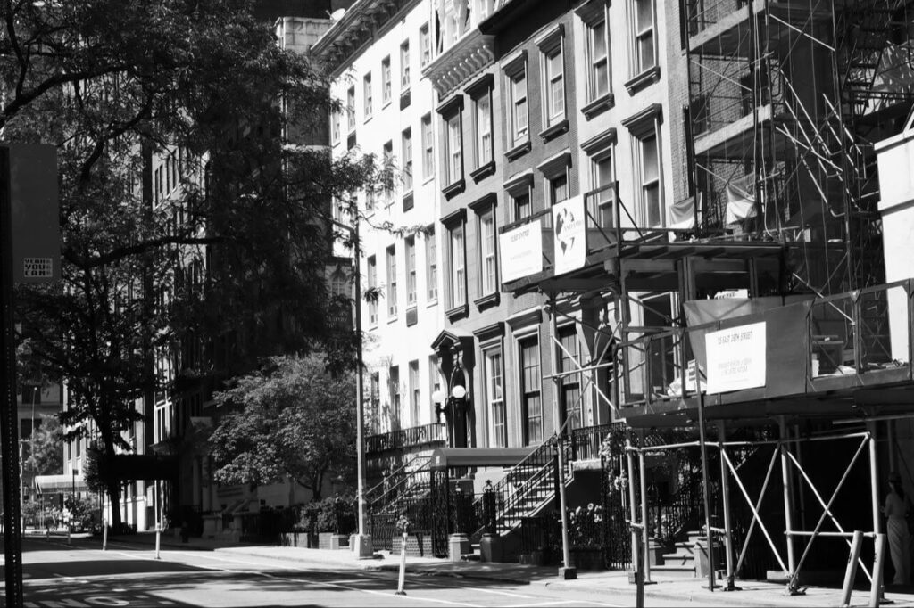Brooklyn neighborhood with modern rentals and construction